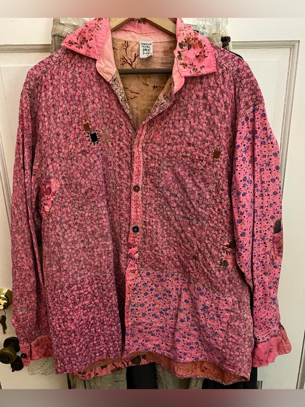 Magnolia Pearl Quilted Floral Boyfriend Shirt Top 1760 La Tuna - Picture 4 of 7
